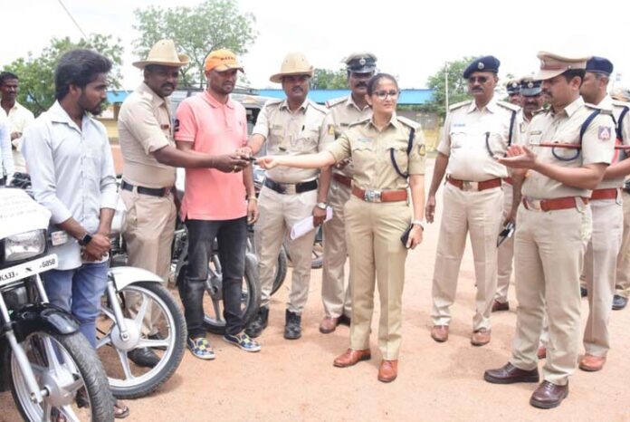 ಮರಳಿ ಮಾಲೀಕರ ಕೈ ಸೇರಿತು 74,27,270 ರೂ. ಮೌಲ್ಯದ ವಸ್ತುಗಳು!