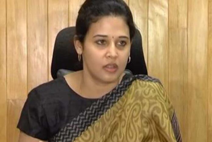Tejovadhe has personally done it, it cannot be left here : IAS officer Rohini Sindhuri
