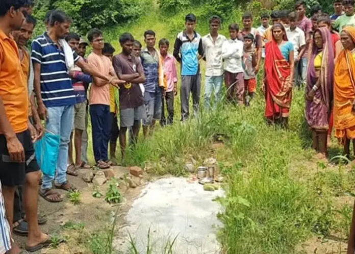 ಮಗಳ ಸಾವಿಗೆ ನ್ಯಾಯ ಸಿಗುವವರೆಗೂ ಅಂತ್ಯಕ್ರಿಯೆ ಮಾಡೆವು: 42 ದಿನ ಉಪ್ಪಿನಲ್ಲಿ ಶವ ಹೂತಿಟ್ಟ ಕುಟುಂಬ