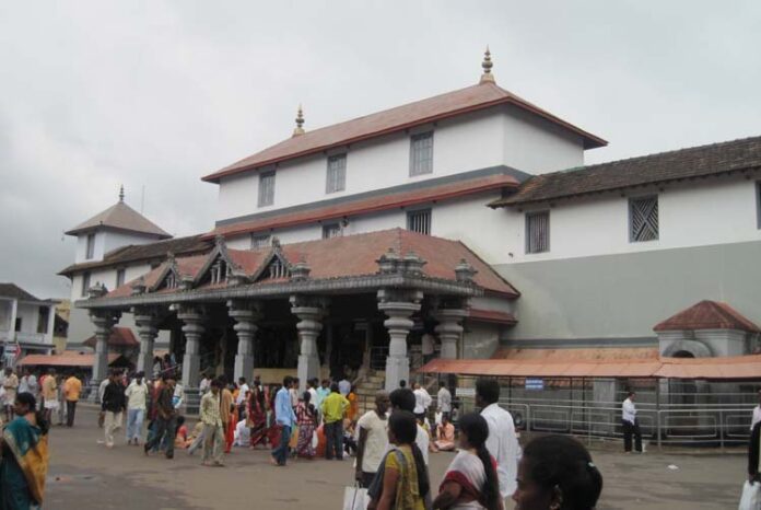 ನ. 8 ರಂದು ಚಂದ್ರಗ್ರಹಣ: ಶ್ರೀ ಕ್ಷೇತ್ರ ಧರ್ಮಸ್ಥಳದಲ್ಲಿ ದೇವರ ದರುಶನ ಸಮಯದಲ್ಲಿ ಬದಲಾವಣೆ