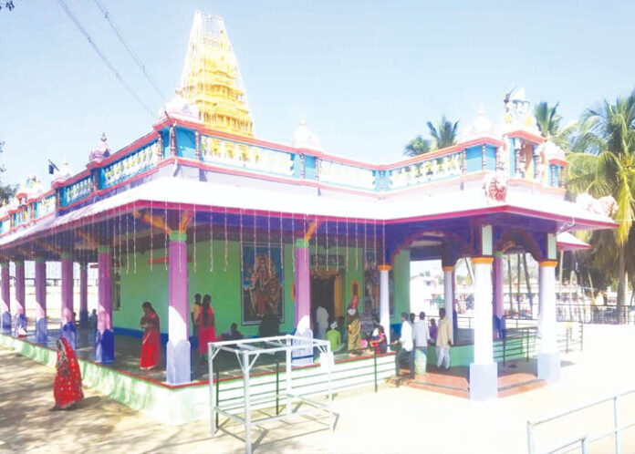 ವರ್ಷದಲ್ಲಿ 13 ಗಂಟೆ ಮಾತ್ರ ದರ್ಶನ ನೀಡುವ ಈ ಗ್ರಾಮದೇವತೆ