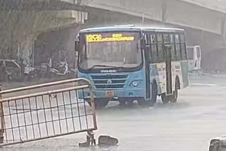 WEATHER | ರಾಜ್ಯದಲ್ಲಿ ಇನ್ನೂ ಎರಡು ದಿನ ಮಳೆ, ಈ ಎರಡು ಜಿಲ್ಲೆಗಳಲ್ಲಿ ಮಿಂಚು-ಗುಡುಗು