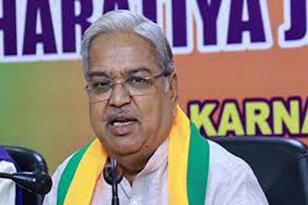 ಎಸ್‌ಐಆರ್ ದುರುಪಯೋಗ ಕಾಂಗ್ರೆಸ್ ದುರಾಡಳಿತಕ್ಕೆ ಕಾರಣ: ಗೋವಿಂದ ಕಾರಜೋಳ ವಾಗ್ದಾಳಿ