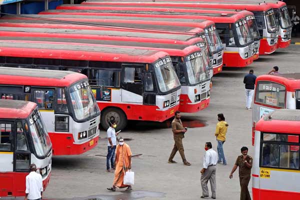 ಅತ್ತ ಹಿಂಬಾಕಿ ಪಾವತಿಗೆ ಓಕೆ ಎಂದ ಸಿದ್ದು ಸರಕಾರ…ಇತ್ತ ನಾಳೆ ‘ಬೆಂಗಳೂರು ಚಲೋ’ ಫಿಕ್ಸ್!