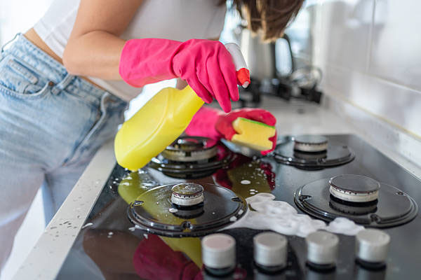 Kitchen Tips | ಫಟಾ ಫಟ್ ಅಂತ ಗ್ಯಾಸ್ ಸ್ಟವ್ ಕ್ಲೀನ್ ಮಾಡೋದು ಹೇಗೆ?
