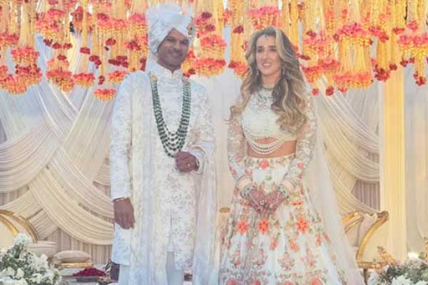 ಗೆಳತಿ ಸೋಫಿ ಶೈನ್ ಜೊತೆ ದಾಂಪತ್ಯ ಜೀವನಕ್ಕೆ ಕಾಲಿಟ್ಟ ಕ್ರಿಕೆಟಿಗ ಶಿಖರ್ ಧವನ್!