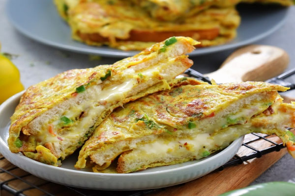 HEALTHY | ಆಫೀಸ್ ಕೆಲಸ ಮುಗಿದು ಸುಸ್ತಾಗಿದ್ದೀರಾ? ಕೇವಲ 15 ನಿಮಿಷಗಳಲ್ಲಿ ಸಿದ್ಧವಾಗುತ್ತೆ ಸೂಪರ್ ಡಿನ್ನರ್ ಪನೀರ್ ಪರಾಠ!