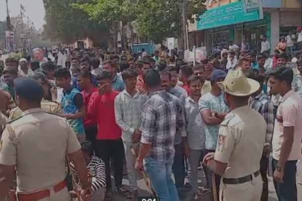 ಖಾಲಿ ಹುದ್ದೆಗಳ ಭರ್ತಿಗಾಗಿ ಪ್ರತಿಭಟನೆ: ವಿದ್ಯಾರ್ಥಿ ಸಂಘಟನೆ ನಾಯಕ ಪೊಲೀಸ್ ವಶಕ್ಕೆ