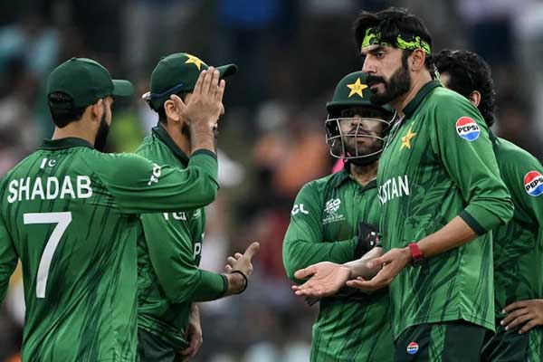 ಟಿ20 ವಿಶ್ವಕಪ್ ನಿಂದ ಪಾಕ್ ಔಟ್: ಸೋತಿದ್ದಕ್ಕೆ ಆಟಗಾರರಿಗೆ 50 ಲಕ್ಷ ದಂಡ ಹಾಕಿದ ಪಿಸಿಬಿ!