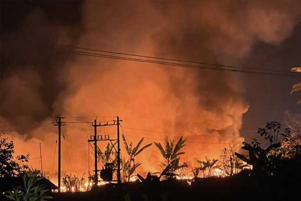 ದಾಂಡೇಲಿ ಹಸನ್ಮಾಳ ಬಳಿ ಅರಣ್ಯದಲ್ಲಿ ಕಾಣಿಸಿಕೊಂಡ ಬೆಂಕಿ