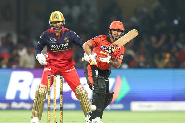 IPL 2026 | ಮೊದಲ ಮ್ಯಾಚ್ ನಲ್ಲಿ ಕಿಶನ್ ಭರ್ಜರಿ ಬ್ಯಾಟಿಂಗ್: ಆರ್​ಸಿಬಿಗೆ ಬಿಗ್ ಟಾರ್ಗೆಟ್ ನೀಡಿದ ಹೈದರಾಬಾದ್