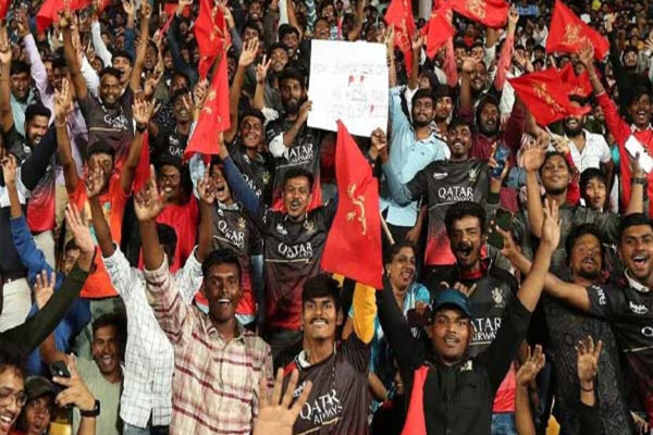 ಇದು ಯಾವ ರೀತಿಯ ಅಭಿಮಾನ ಸ್ವಾಮೀ: ಆರ್​ಸಿಬಿ ಫ್ಯಾನ್ಸ್ ವಿರುದ್ಧ ಆಕ್ರೋಶ! ಅಷ್ಟಕ್ಕೂ ಆಗಿದ್ದೇನು?