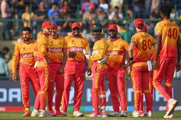 ಮಧ್ಯಪ್ರಾಚ್ಯದಲ್ಲಿ ಯುದ್ಧದ ಕಾರ್ಮೋಡ: ಅಂತೂ ಭಾರತದಿಂದ ಹೊರಟ ಜಿಂಬಾಬ್ವೆ ತಂಡದ ಮೊದಲ ಬ್ಯಾಚ್‌!