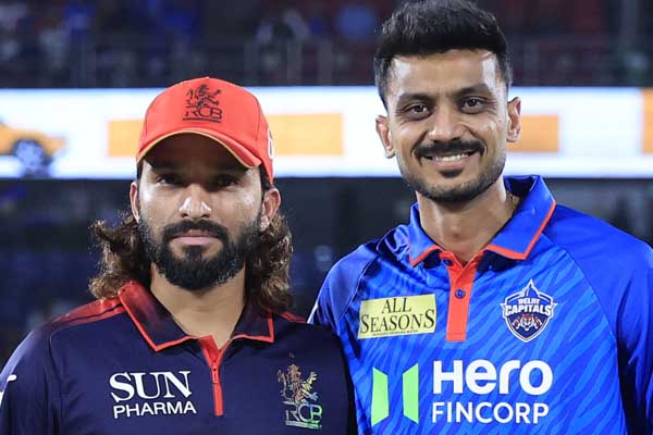 IPL | ಡೆಲ್ಲಿ- ಆರ್​ಸಿಬಿ ಹೈವೋಲ್ಟೇಜ್ ಪಂದ್ಯಕ್ಕೆ ಜೇಟ್ಲಿ ಮೈದಾನ ಸಜ್ಜು: ಟಾಸ್ ಗೆದ್ದ ರಜತ್ ಬೌಲಿಂಗ್ ಆಯ್ಕೆ