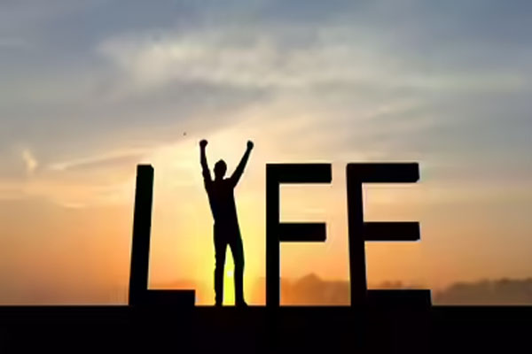 LIFE | ನಾವು ಬದಲಾಗಿಲ್ಲ… ಜೀವನ ನಮ್ಮನ್ನು ಬದಲಿಸಿದೆ! ಅಲ್ವಾ?