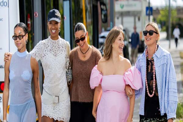 FASHION | ಬೇಸಿಗೆಗೆ ಎಂಥ ಬಟ್ಟೆ ಹಾಕಿದ್ರೆ ಬೆಸ್ಟ್‌? ಫ್ಯಾಷನಬಲ್‌ ಅಥವಾ ಕಂಫರ್ಟಬಲ್‌?