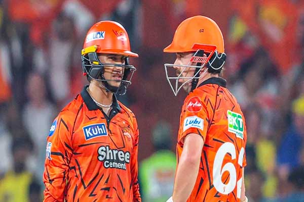 ಅಭಿಷೇಕ್ ಶರ್ಮಾ, ಕ್ಲಾಸೆನ್ ಭರ್ಜರಿ ಬ್ಯಾಟಿಂಗ್: ಸಿಎಸ್​ಕೆ ಗೆಲುವಿಗೆ 195 ರನ್​ಗಳ ಟಾರ್ಗೆಟ್