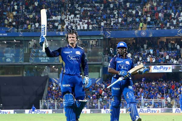 ವಾಂಖೆಡೆಯಲ್ಲಿ ಸದ್ದು ಮಾಡಿದ ರಿಕಲ್ಟನ್ ಬ್ಯಾಟ್: ಹೈದರಾಬಾದ್​ ಗೆಲುವಿಗೆ 244 ರನ್ ಗಳ ಬೃಹತ್ ಟಾರ್ಗೆಟ್!