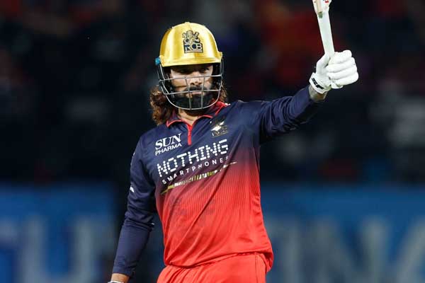 IPL | ಆರ್​ಸಿಬಿಗೆ ನಾಯಕ ಪಾಟೀದಾರ್ ಬಲ: ಗುಜರಾತ್ ಗೆಲುವಿಗೆ 255 ರನ್​ಗಳ ಟಾರ್ಗೆಟ್