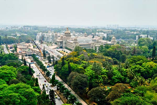 ಬೆಂಗಳೂರಿನ ವಾಯು ಗುಣಮಟ್ಟದಲ್ಲಿ ಭಾರಿ ಸುಧಾರಣೆ: ಗ್ರೀನ್ ಜೋನ್‌ಗೆ ಮರಳಿದ ಉದ್ಯಾನನಗರಿ!