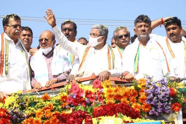 ಕಾಂಗ್ರೆಸ್ ಸರ್ಕಾರದ 3 ವರ್ಷಗಳ ಸಂಭ್ರಮ: ತುಮಕೂರಿನಲ್ಲಿ ಇಂದು ಬೃಹತ್ ‘ಪ್ರಗತಿಯತ್ತ ಕರ್ನಾಟಕ’ ಸಾಧನಾ ಸಮಾವೇಶ!