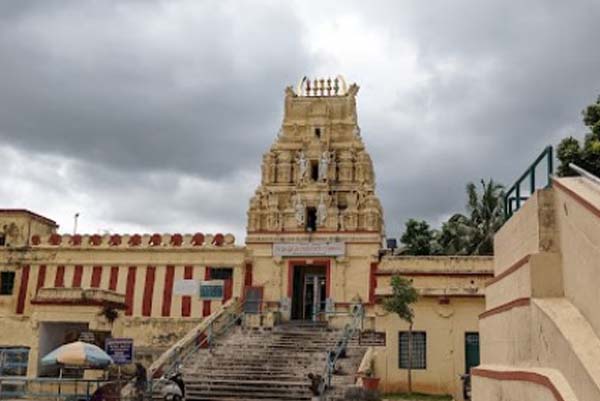 MYSTERY | ಕಣ್ಣಿಗೆ ಕಾಣುವ ಜಲಪಾತ, ಆದರೆ ಕಿವಿಗೆ ಕೇಳಿಸದ ಸದ್ದು; ಈ ದೇವಸ್ಥಾನದ ರಹಸ್ಯ ನಿಮಗೊತ್ತಾ?