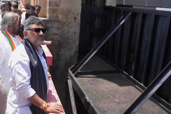 ತುಂಗಭದ್ರಾ ಡ್ಯಾಂಗೆ ಹೊಸ ಗೇಟ್ ಅಳವಡಿಕೆ: ಮೇ 15 ರಂದು ಉದ್ಘಾಟನೆ ಎಂದ ಡಿಸಿಎಂ!