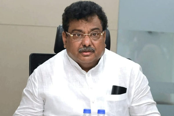 ಗ್ಯಾಸ್ ಬೆಲೆ ಏರಿಕೆ: ಇದೆಲ್ಲವೂ ಅಚ್ಛೇ ದಿನದ ಭಾಗ ಎಂದ ಸಚಿವ ಎಂ.ಬಿ. ಪಾಟೀಲ್