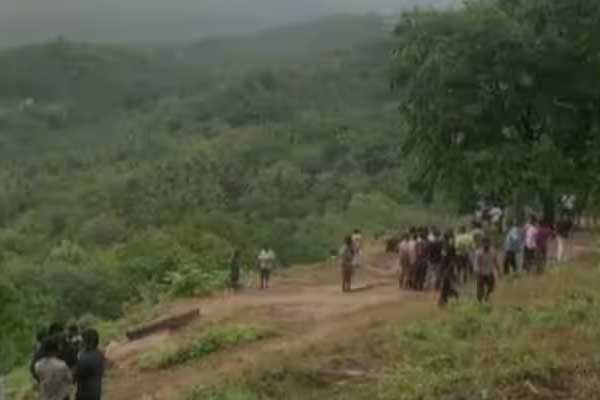 ಮಲಪ್ಪುರಂನಲ್ಲಿ ದುರಂತ: ವ್ಯೂಪಾಯಿಂಟ್‌ನಲ್ಲಿ ಸಿಡಿಲು ಬಡಿದು ನಾಲ್ವರು ವಿದ್ಯಾರ್ಥಿಗಳು ಸಾವು