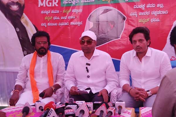ರಾಹುಲ್ ಗಾಂಧಿಯಿಂದ ಒಬಿಸಿ ಸಮುದಾಯಕ್ಕೆ ಅಪಮಾನ: ಮಾಜಿ ಸಚಿವ ಬಿ.ಶ್ರೀರಾಮುಲು ಟೀಕೆ