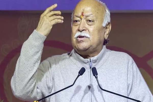 ಮೋಹನ್ ಭಾಗವತ್ ಪ್ರಯಾಣಿಸುತ್ತಿದ್ದ ರೈಲಿನ ಮೇಲೆ ಕಲ್ಲು ತೂರಾಟ; ಇಬ್ಬರ ಬಂಧನ, ಮತ್ತೊಬ್ಬನಿಗಾಗಿ ಶೋಧ