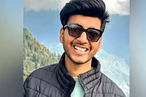 ಪುಣೆ ಕೋಟೆ ದುರಂತಕ್ಕೆ ಭೀಕರ ಟ್ವಿಸ್ಟ್: ಫೋಟೋ ತೆಗೆಯುತ್ತಿದ್ದ ವರನನ್ನು ಪ್ರಪಾತಕ್ಕೆ ತಳ್ಳಿ ಕೊಂ*ದ ಭಾವಿ ಪತ್ನಿ, ಪ್ರಿಯಕರ!