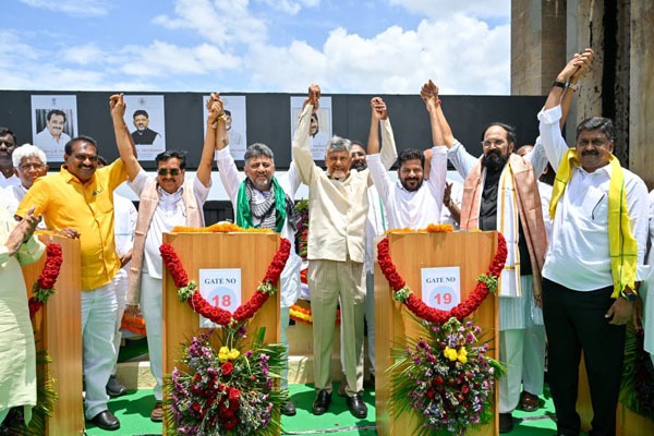 ಟಿಬಿ ಡ್ಯಾಂ ವೇದಿಕೆಯಲ್ಲಿ 3 ರಾಜ್ಯಗಳ ಅನ್ನದಾತನಿಗೆ ಕೇಂದ್ರದ ಬಂಪರ್ ಗಿಫ್ಟ್; ನವಲಿ ಯೋಜನೆಗೆ ಕೊನೆಗೂ ಸಿಕ್ತು ಗ್ರೀನ್ ಸಿಗ್ನಲ್!
