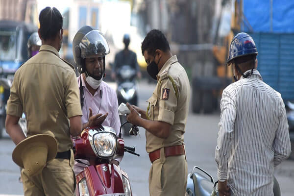 ‘ಆಫರ್ ಮುಗಿಯೋ ಮುನ್ನ ದಂಡ ಕಟ್ಟಿಬಿಡಿ’: ಬೆಂಗಳೂರಲ್ಲಿ 50% ಟ್ರಾಫಿಕ್ ಫೈನ್ ಆಫರ್, ಕೇವಲ ನಾಲ್ಕೇ ದಿನದಲ್ಲಿ 6 ಕೋಟಿ ರೂ. ದಂಡ ಸಂಗ್ರಹ!