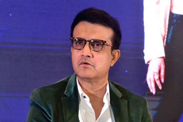 ‘ದಾದಾ’ಗೆ ಕೋಪ ತಂದ ಫ್ಯಾನ್ ಪೇಜ್: ಪೊಲೀಸ್ ಠಾಣೆ ಮೆಟ್ಟಿಲೇರಿದ ಸೌರವ್ ಗಂಗೂಲಿ