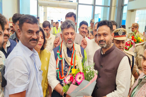 ಮುಖ್ಯಮಂತ್ರಿಯಾಗಿ ಮೊದಲ ಬಾರಿಗೆ ಬೆಳಗಾವಿಗೆ ಡಿ.ಕೆ. ಶಿವಕುಮಾರ್: ಅದ್ಧೂರಿ ಸ್ವಾಗತ