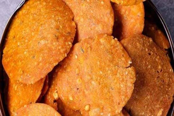 SNACKS| ಮೈದಾಕ್ಕೆ ಹೇಳಿ ಬೈ-ಬೈ: ಕೇವಲ 20 ನಿಮಿಷದಲ್ಲಿ ಮಾಡಿ ಹೆಲ್ತಿ ಗೋಧಿ ನಿಪ್ಪಟ್ಟು!