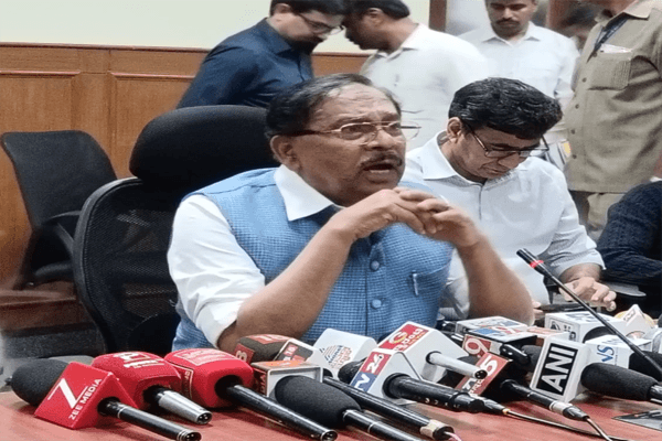 ಹೈಕಮಾಂಡ್ ತೀರ್ಮಾನವೇ ಅಂತಿಮ: ಮುಂದಿನ ಸಿಎಂ ರೇಸ್ ಬಗ್ಗೆ ಜಿ.ಪರಮೇಶ್ವರ್ ಮಾರ್ಮಿಕ ನುಡಿ