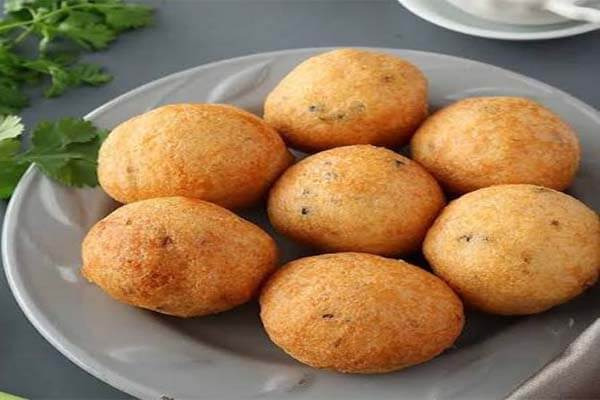 SNACKS| ಸಂಜೆ ಸ್ನಾಕ್ಸ್‌ಗೆ ಏನಾದ್ರೂ ಸ್ವೀಟ್ ತಿನ್ನಬೇಕು ಅನ್ಸಿದ್ರೆ..ಜಸ್ಟ್ 5 ನಿಮಿಷದಲ್ಲೇ ರೆಡಿಯಾಗುತ್ತೆ ಈ ಬೋಂಡಾ