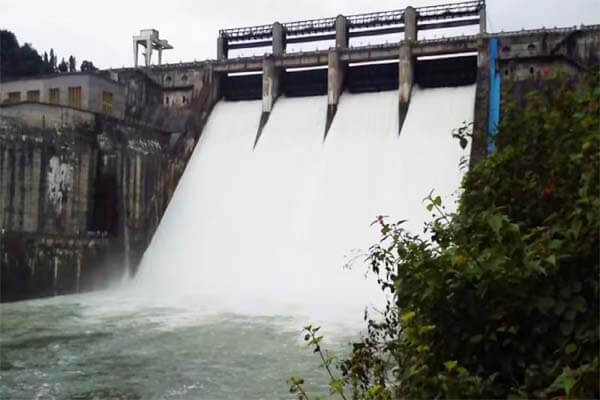 ಬರಿದಾದ ಭದ್ರಾ ಒಡಲು: ಕೃಷಿ ನೀರು ಸಂಪೂರ್ಣ ಕಟ್‌; ಕುಡಿಯಲು ಮಾತ್ರ ಬಳಸಲು ಡಿಸಿ ಆದೇಶ!