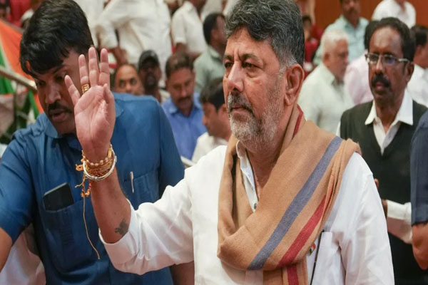 ದೆಹಲಿ ಭೇಟಿಯಲ್ಲಿ ಡಿ.ಕೆ. ಶಿವಕುಮಾರ್‌ಗೆ ವಿಶೇಷ ಭದ್ರತೆ: ಅಧಿಕಾರಿಗಳೊಂದಿಗೆ ಕಾರ್ಯತಂತ್ರ ಸಭೆ