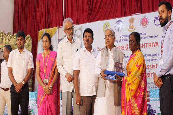 ಹಿರಿಯರ ಬದುಕು ಸುಗಮಗೊಳಿಸುವುದು ಸರ್ಕಾರದ ಆದ್ಯತೆ: ಸಂಸದ ಗೋವಿಂದ ಕಾರಜೋಳ