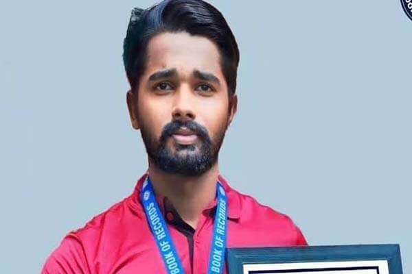 ಉಕ್ರೇನ್ ದುರಂತ । ಬೆಳಿಗ್ಗೆಯಷ್ಟೇ ಮನೆಯವರಿಗೆ ಕರೆಮಾಡಿ ‘ಎಲ್ಲವೂ ಚೆನ್ನಾಗಿದೆ’ ಎಂದಿದ್ದ ಅಚಲ್ ಜೋಯೆಲ್