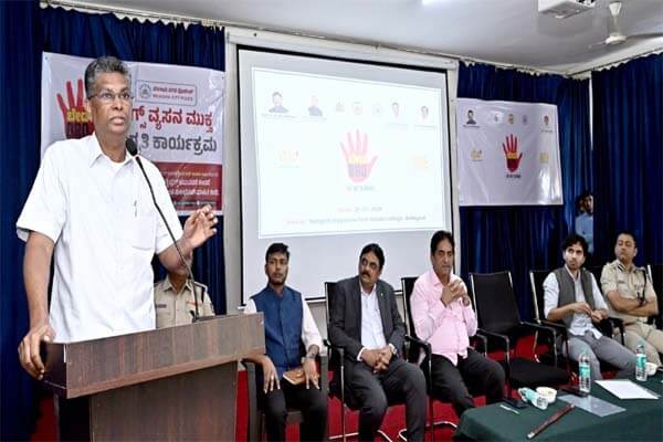 ಯುವ ಜನತೆಗೆ ಸಚಿವ ಸತೀಶ್ ಜಾರಕಿಹೊಳಿ ಕರೆ: ಮಾದಕ ಮುಕ್ತ ಸಮಾಜಕ್ಕಾಗಿ ‘ಬೇಡ ಬ್ರೋ’ ಅಭಿಯಾನಕ್ಕೆ ಚಾಲನೆ!