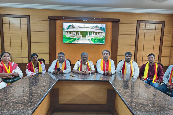 ಆಗಸ್ಟ್ 13 ಕರ್ನಾಟಕ ಬಂದ್‌ಗೆ ಭರ್ಜರಿ ಸಿದ್ಧತೆ: ಆ. 5 ರಂದು ಬೆಳಗಾವಿಯಲ್ಲಿ ವಾಟಾಳ್ ಮಹತ್ವದ ಸಭೆ