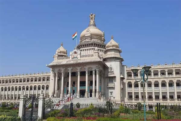 ಬೆಂಗಳೂರಿಗರೇ ಗಮನಿಸಿ: ಆ.15ರಂದು ವಿಧಾನಸೌಧದ ಸುತ್ತಮುತ್ತ ಸಾರ್ವಜನಿಕ ವಾಹನಗಳಿಗೆ ನೋ ಎಂಟ್ರಿ