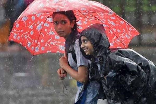 ಭಾರೀ ಮಳೆ ಎಫೆಕ್ಟ್: ದಕ್ಷಿಣ ಕನ್ನಡದ ಹಲವು ಶಾಲೆ-ಕಾಲೇಜುಗಳಿಗೆ ಆಗಸ್ಟ್‌ 8ರಂದು ರಜೆ ಘೋಷಣೆ