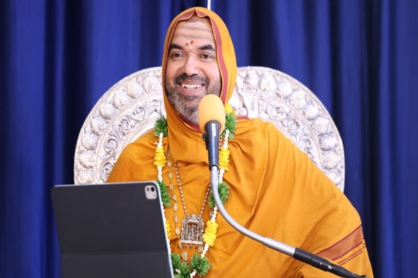 ಅನ್ನಂ‌ ಬ್ರಹ್ಮ ಮಾಲಿಕೆ | ಸಿಹಿ ಸಂತೋಷ, ಖಾರ ಕೋಪ, ಕಹಿ ದುಃಖ… ಆಹಾರ-ಭಾವದ ನಂಟು ತೆರೆದಿಟ್ಟ ರಾಘವೇಶ್ವರ ಶ್ರೀ