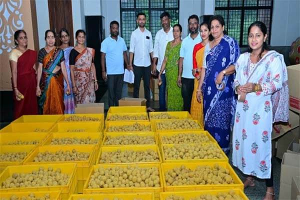 ಸ್ವಾತಂತ್ರೋತ್ಸವಕ್ಕೆ ಇನ್ನಷ್ಟು ಸಿಹಿ ನೀಡಿದ ಕುಕ್ಕೆ ಕ್ಷೇತ್ರ: 3 ಲಕ್ಷ ರೂ. ವೆಚ್ಚದಲ್ಲಿ 161 ಸಂಸ್ಥೆಗಳಿಗೆ 60 ಸಾವಿರ ಲಾಡು ವಿತರಣೆ