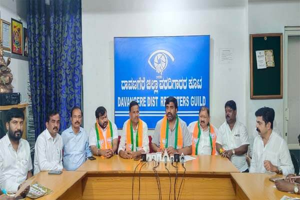 ಲೂಟಿಯಾದ ಸಂಪೂರ್ಣ ಹಣ ರಿಟರ್ನ್‌ ಆಗುವವರೆಗೂ ನಮ್ಮ ಹೋರಾಟ ನಿಲ್ಲಲ್ಲ:  ಮಾಜಿ ಸಚಿವ ಶಿವನಗೌಡ ನಾಯಕ್